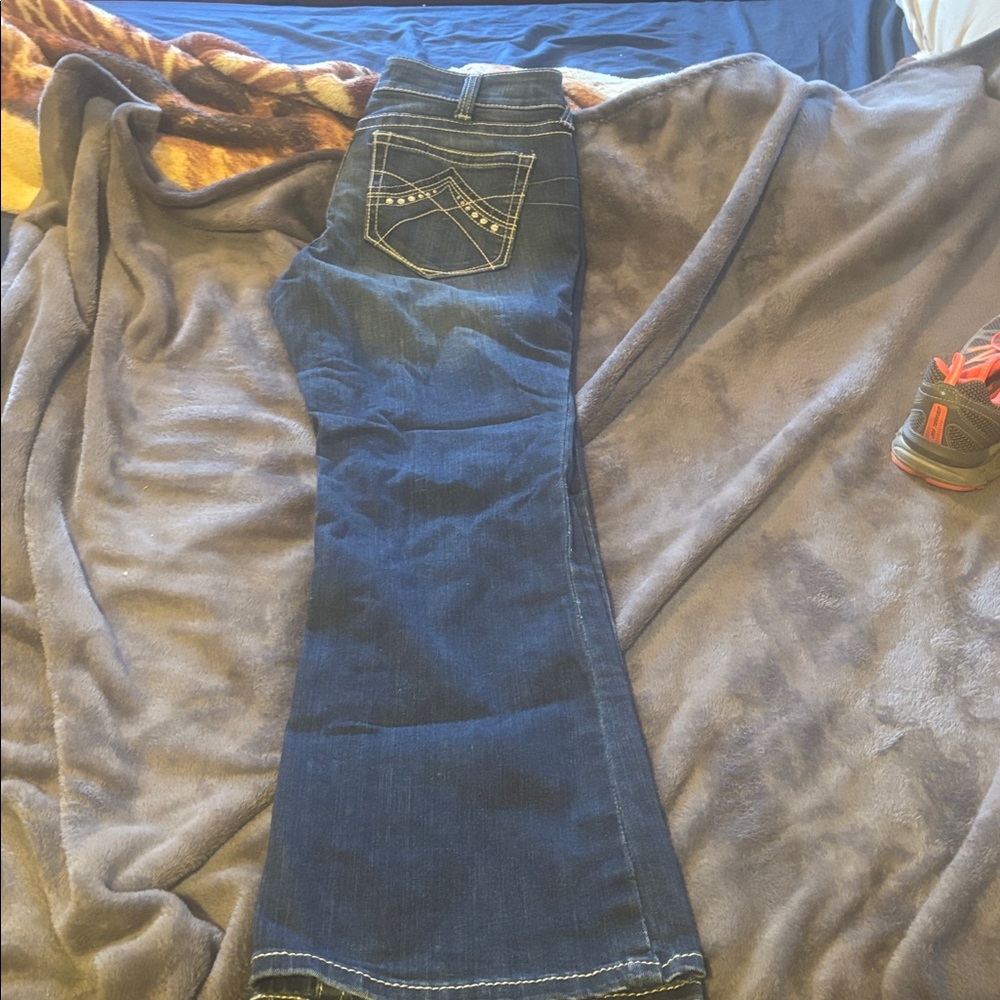 Women Ariat jeans